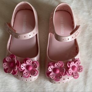 Mini Melissa size 7